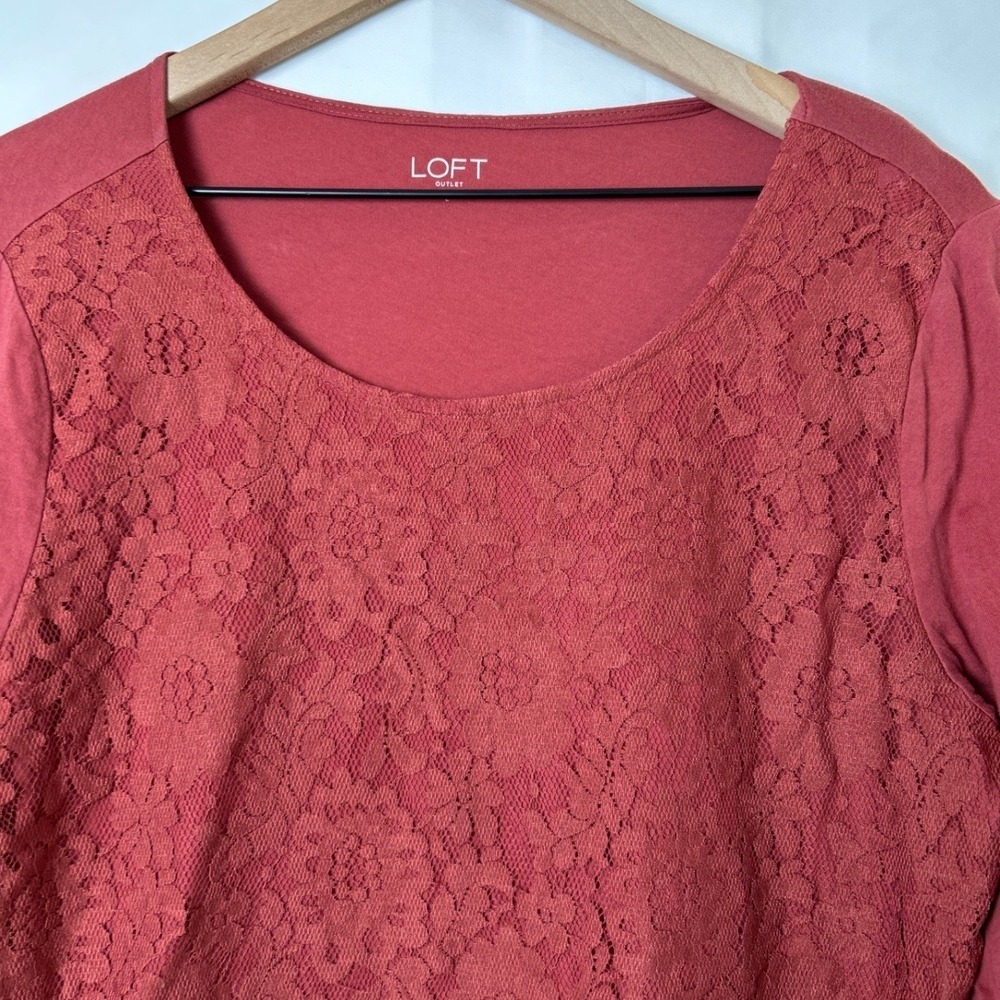 LOFT Outlet Women Lace Overlay Top Size L Rust Red Feminine Office Casual Boho